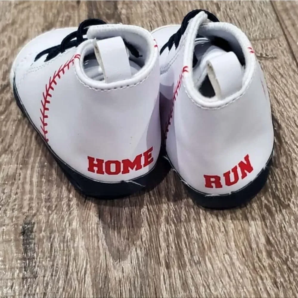 Baby Carter's Shoes Size 3-6M Baseball White Baby Shoes with Black Laces